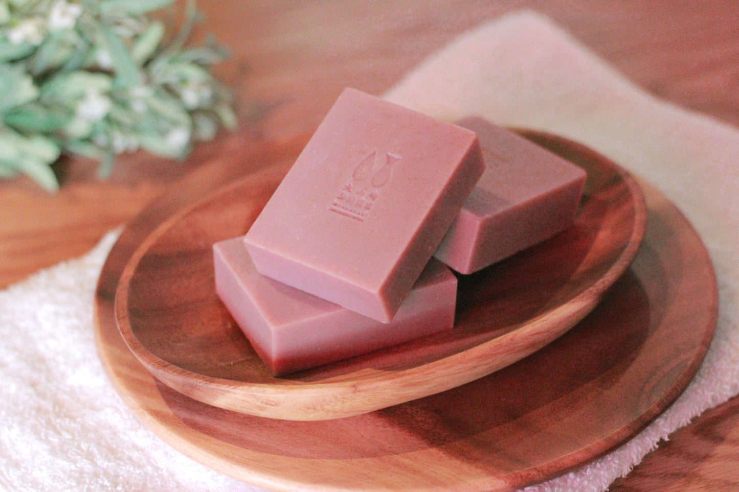 カメリナオイル20％以上含有！　自然派石鹸3個セット＜送料込み＞